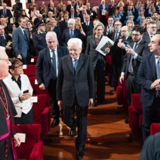 Lectio Mattarella: &quot;Solo con Europa unita futuro di pace&quot;