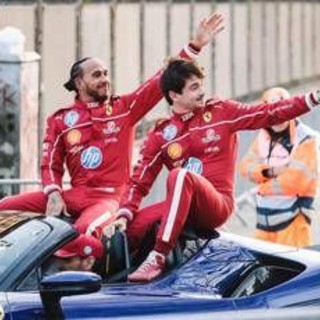 Cosa guidano Hamilton e Leclerc fuori dalla pista? Le supercar e una... 500