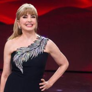 Milly Carlucci compie 70 anni, buon compleanno alla regina del piccolo schermo